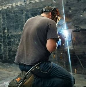 Meet your Posher, Russell